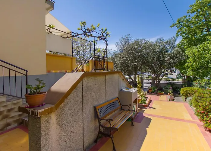 Oleander Apartmán *