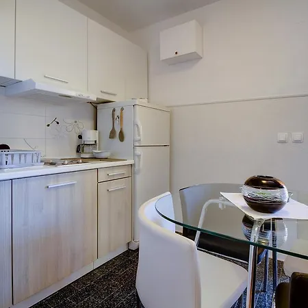 Apartment Oleander * Mali Lošinj
