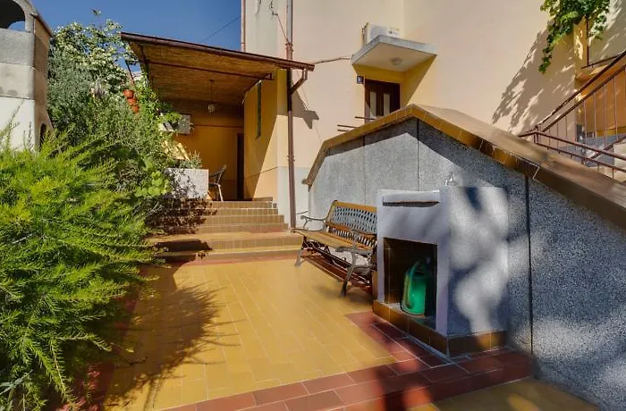 Oleander Mali Lošinj