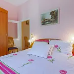 Appartement Apartments Oleander - Near Beach & Old Town With Parking *